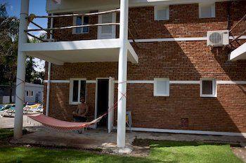 كاباريتي Hostel Laguna Park المظهر الخارجي الصورة
